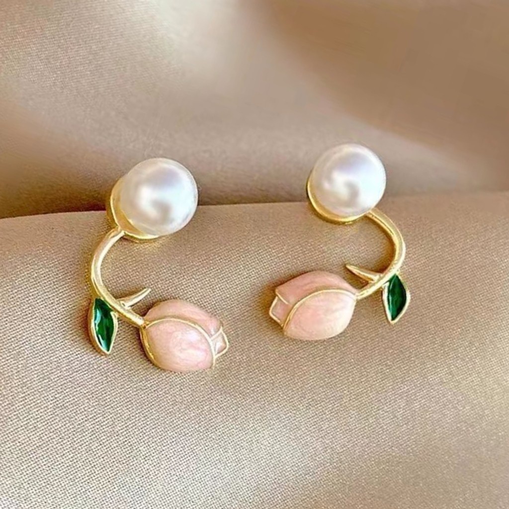 1 Pasang Anting Mutiara Bentuk Tulip Untuk Wanita