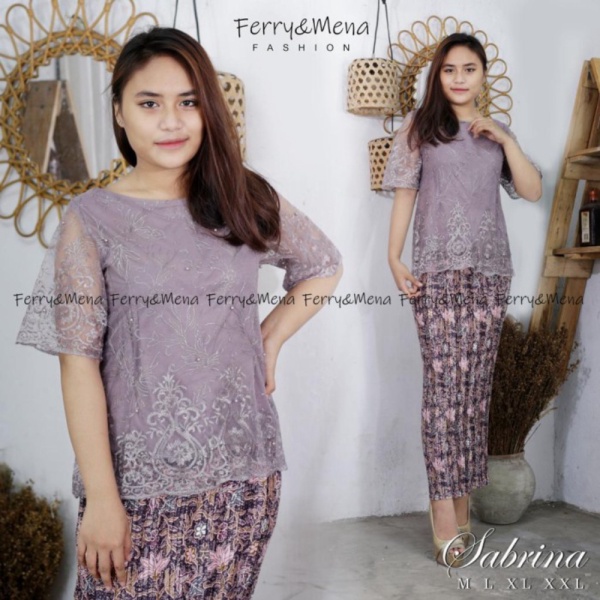 Dijual SET KEBAYA SABRINA TILE/KEBAYA MODERN/KEBAYA PESTA/KEBAYA NATAL - lilac atasan saja Diskon