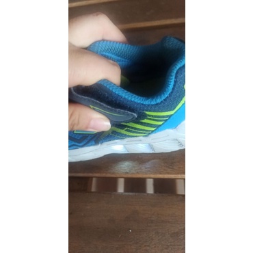 preloved sepatu anak skechers ada lampu original