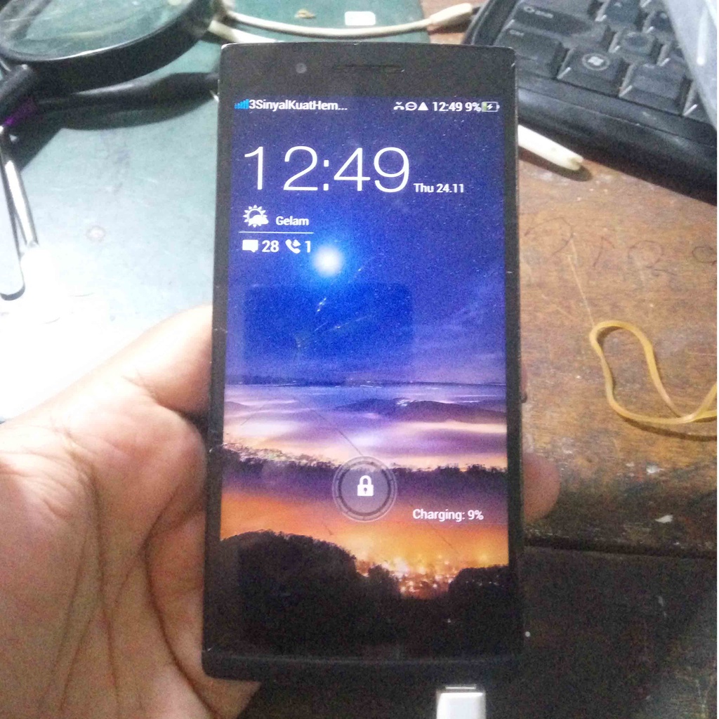 LCD Oppo Find 5 X909 LCD Touchscreen Oppo Find 5 X909 Minus TS Pecah LCD TS Oppo X909 Find 5 LCD Fra