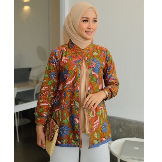 Masayu Batik - Blouse Batik Wanita Tiga Negeri Xoxo Series