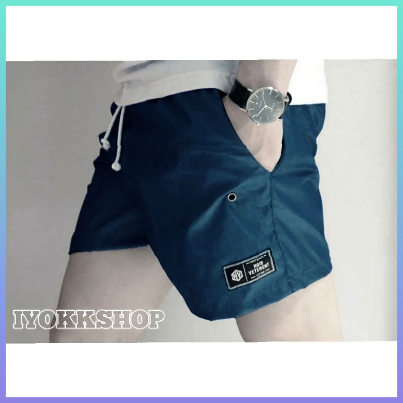 ORIGINAL NOIR VETEMENTS POLOS SERIES II Celana Santai Celana Pantai Celana Futsal Celana Jogging Celana Boxer Celana Olahraga Celana kolor Celana Pendek Pria Celana Pendek Wanita IYOKKSHOP