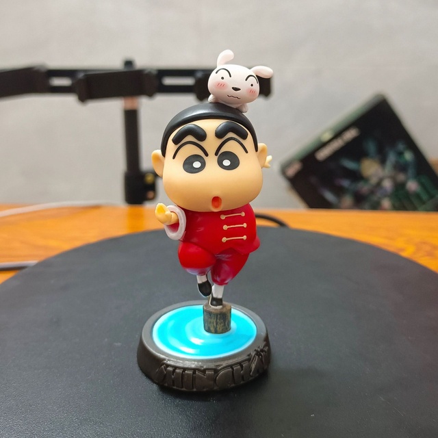 Action Figure Model Anime Crayon Shin-chan Global Tour Ukuran 10cm Untuk Dekorasi