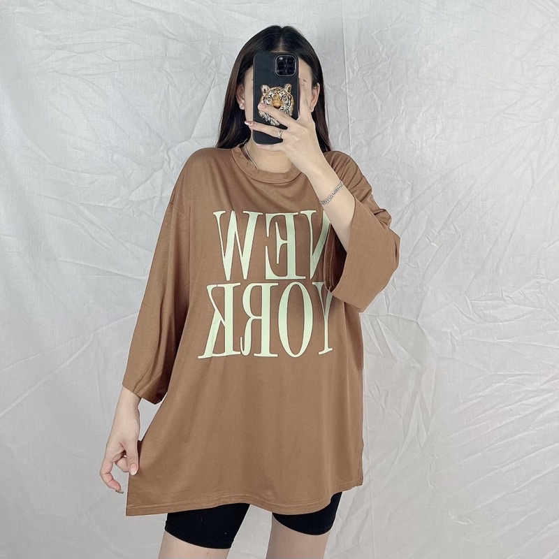 Kaos Oversize Jumbo Slit Samping N Y Lengan 7/8