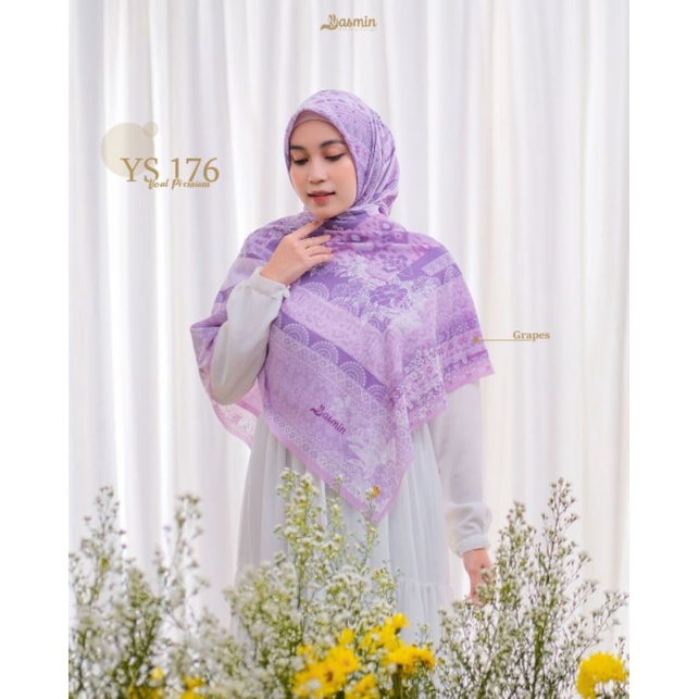 Segi Empat Scarft Ys 176 By Yasmin