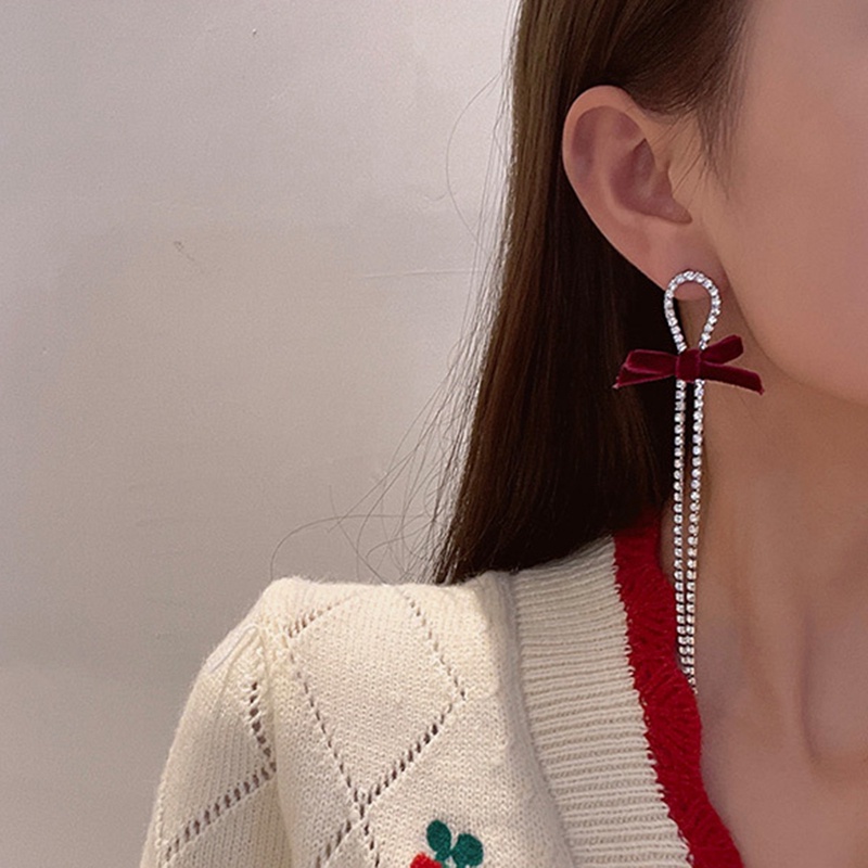 Fancyqube Anting Rumbai Panjang Desain Pita Warna Hitam Bahan Metal Aksen Kristal Untuk Wanita