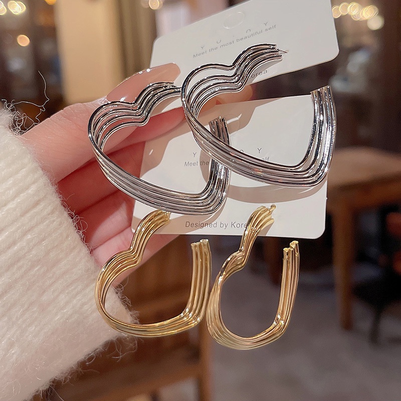 Anting Tusuk Bentuk Hati Bahan 925 silver Untuk Wanita