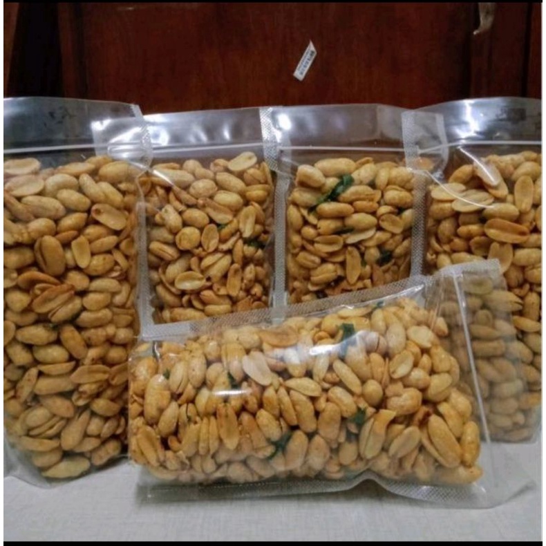 

Nadhifah Kitchen Cemilan/ Makanan Ringan/ Snack/ Kacang Bawang/ Kacang Tojin Home Made (250gr)