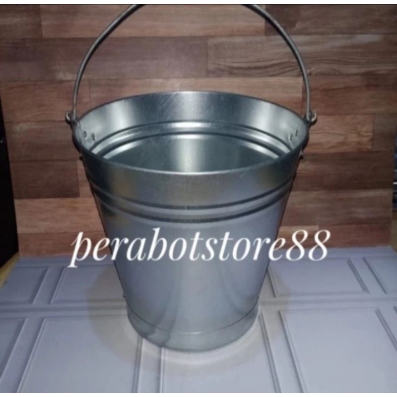 pot kaleng /wadah kaleng /ember kaleng galvanis diameter 30cm