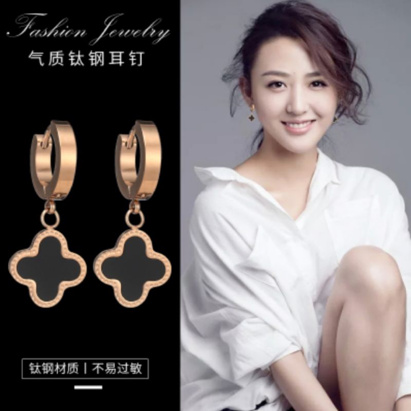 { BAYAR DITEMPAT } ANTING BUNGA SMANGGI CLOVER ANTING WANITA TITANIUM ASLI ANTI KARAT TIDAK LUNTUR