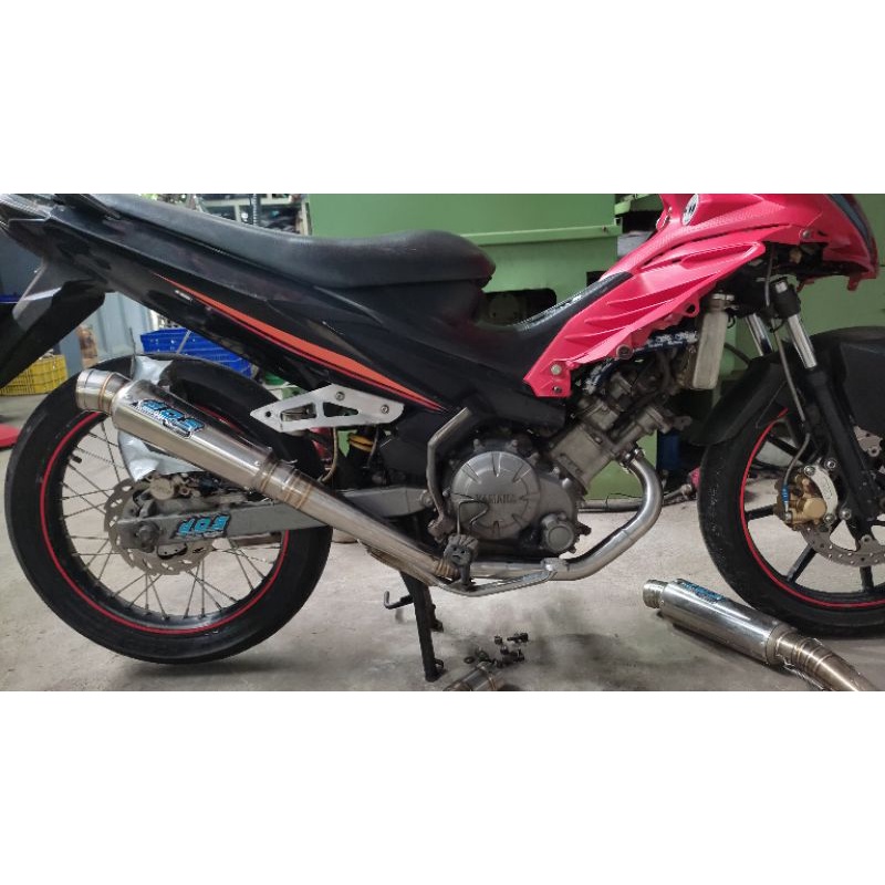 Header/Leheran Only Dos muffler original Mx New