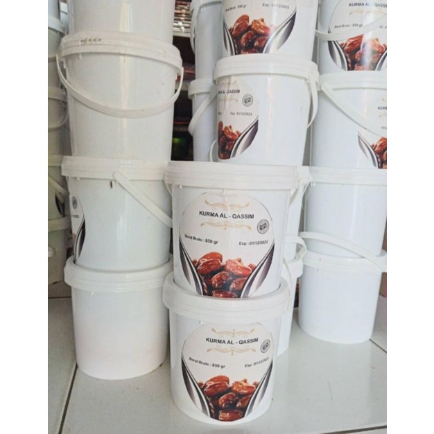 

kurma al qosim ember