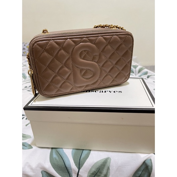 YuraBagButtonscarves