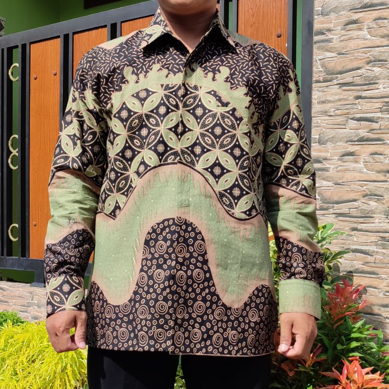 Kemeja Batik Pria Hijau Sage Green Terbaru Reguler BISA COUPLE