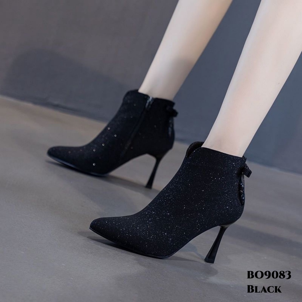 WYN SEPATU BOOTS HEELS KOREA BO9083