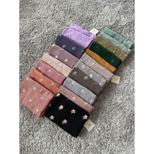 Kerudung / Hijab Segiempat Orginal Bungatta Bunga payet | Kerudung voal payet | Kerudung Original