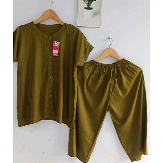 Rayon piyama wanita kekinian panjang 7/8 cm