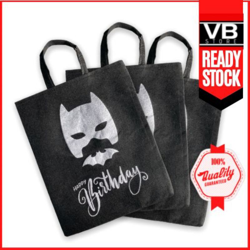 

TAS SOUVENIR BINGKISAN ULANG TAHUN ANAK LAKI LAKI KARAKTER BATMAN HITAM F 25.30 GOODIE BAG MURAH JAWA TIMUR READYSTOK SIAP KIRIM