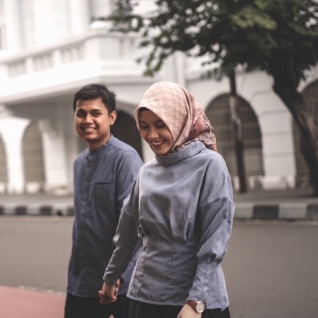 Blouse Royal Blue by wear.lumiere