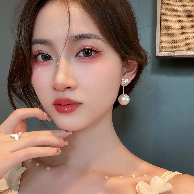 Anting Stud Kristal Mutiara Bentuk Hati Warna Emas Dapat Dilepas Untuk Wanita