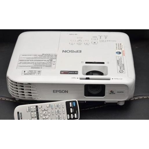 Proyektor Epson Eb-S300