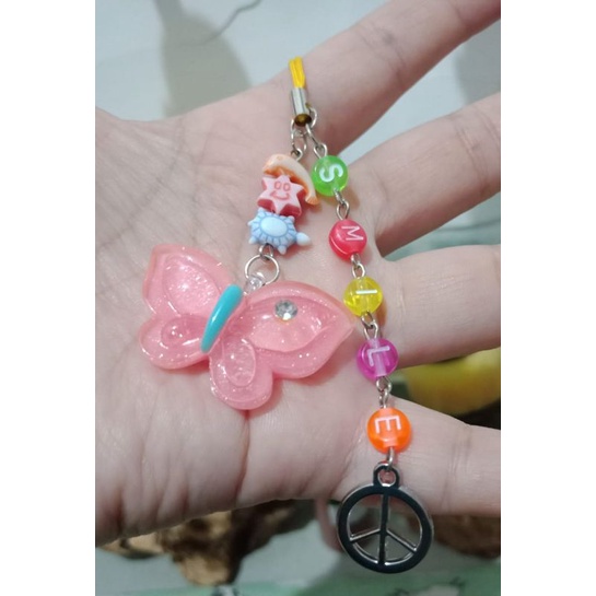 gantungan kunci nama clay custom.gantungan kunci manik manik