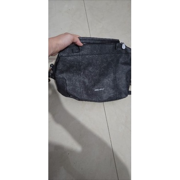 Tas Selempang Elizabeth Preloved