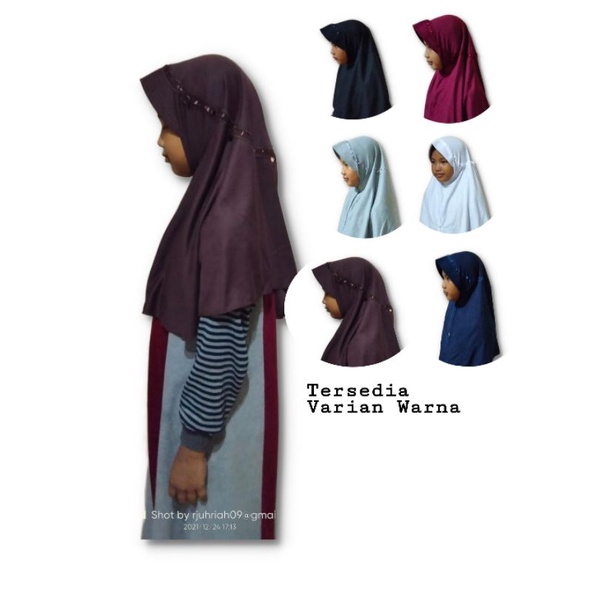 Jilbab Kerudung Bergo Hemy Anak SD