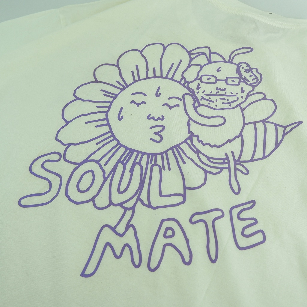 PEANUT STAIN - Soulmate Back Side Ivory Oversized Tshirt