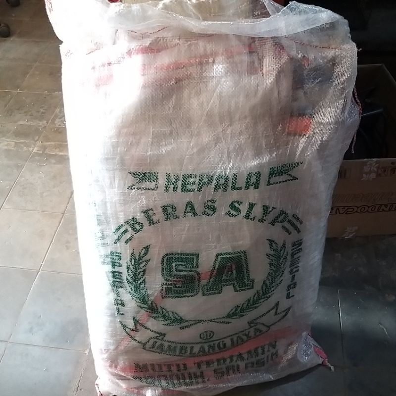 Karung Plastik Bekas 50 Kg - Karung Bekas Beras - Karung Ukuran Besar