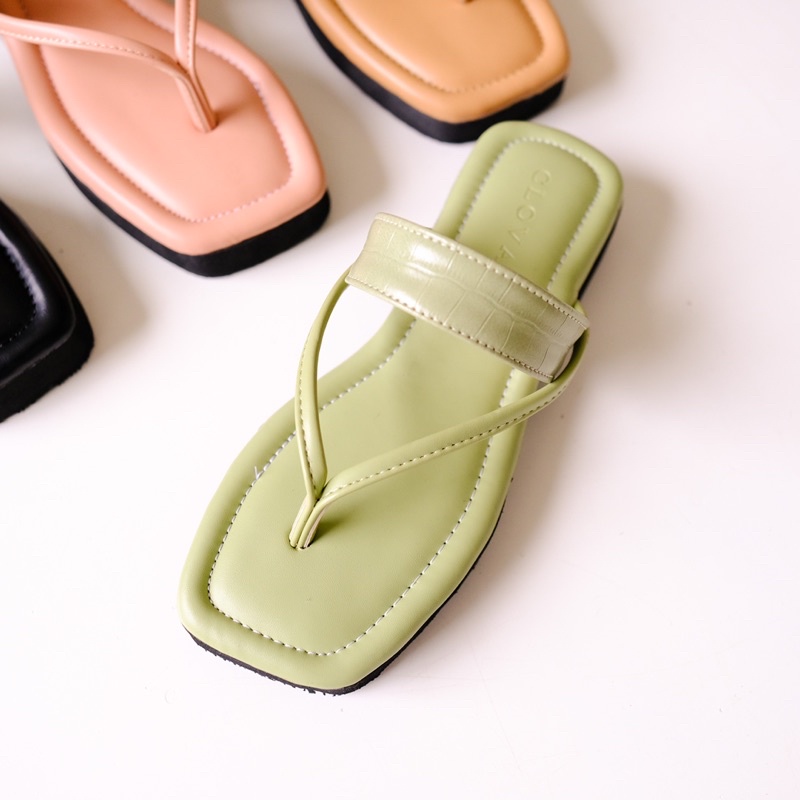 Clevi Sandal 01 - Sandal Wanita Terbaru