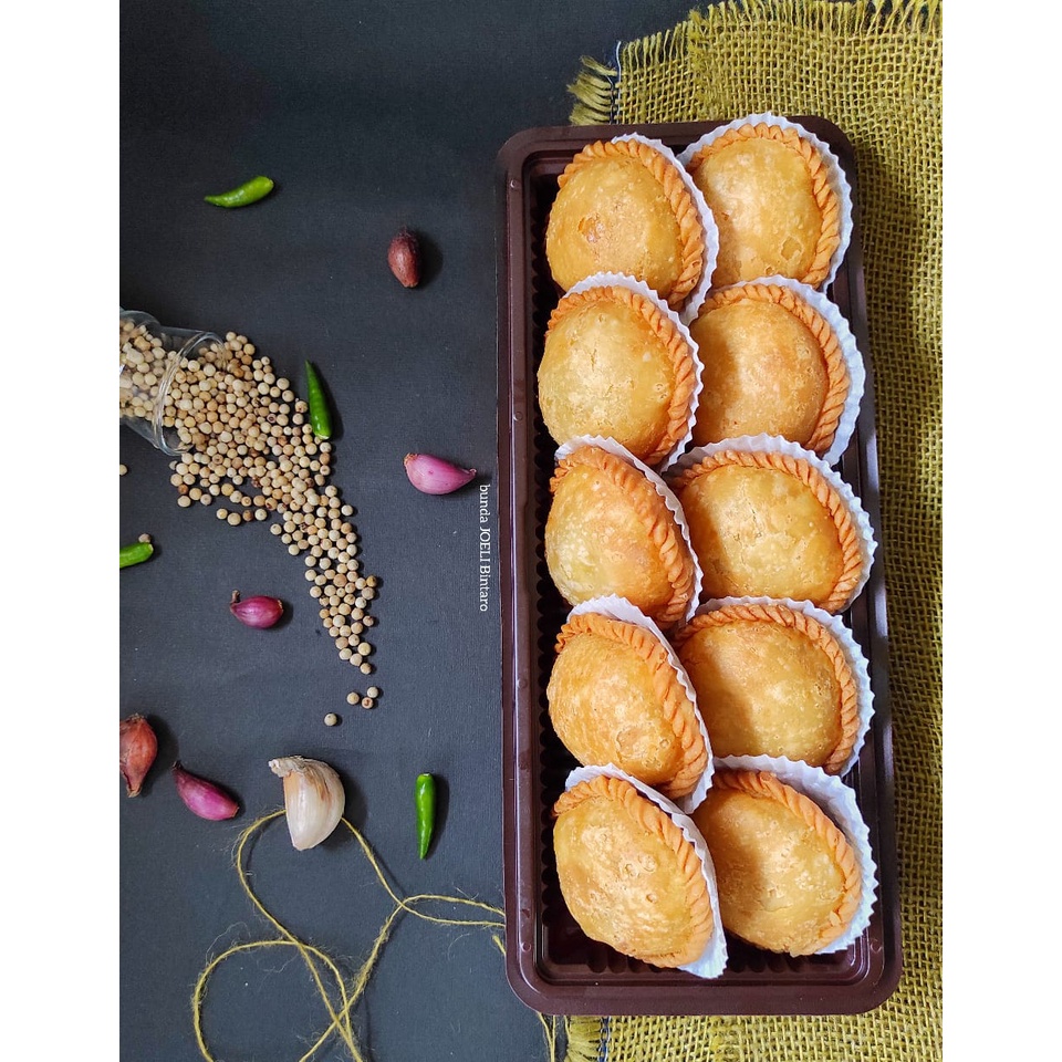 

Pastel Bulan Goreng (Isi 10)