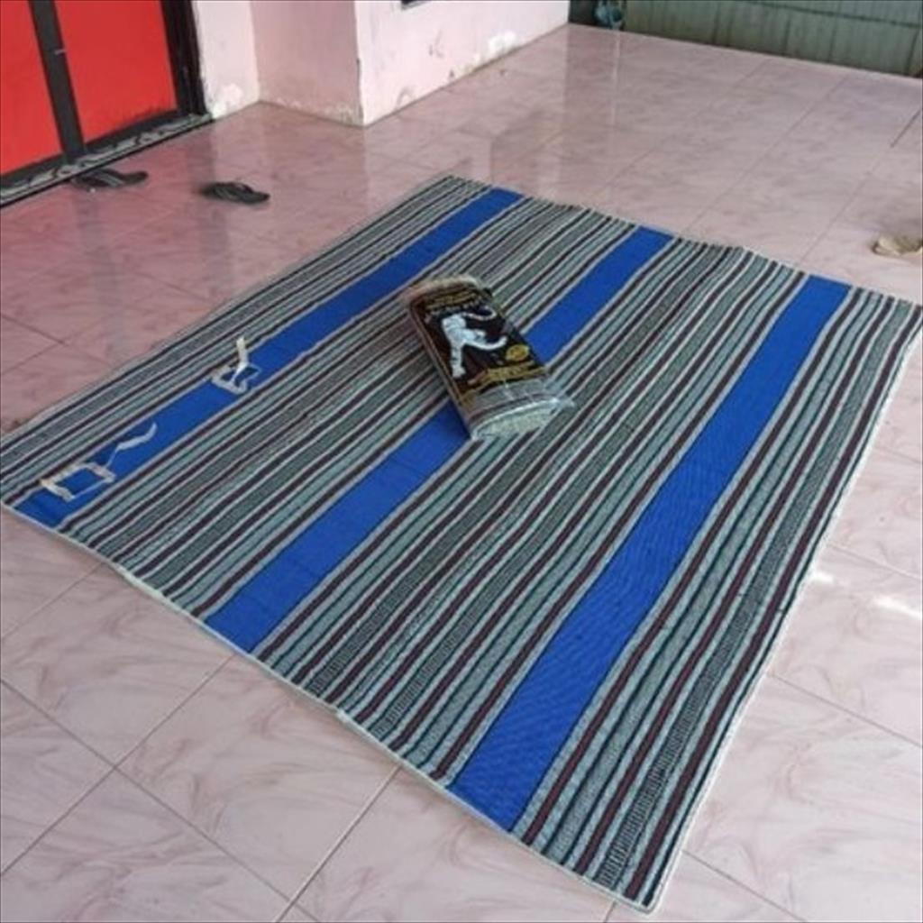 YA 996. Tikar Lipat Tanpa Sambungan Macan Putih 180x200 cm Alas Piknik Hajatan Bahan Tebal Kuat Anti Robek