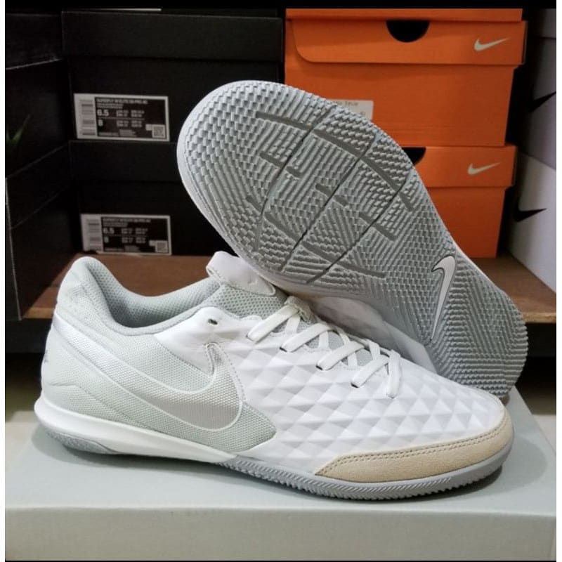 SEPATU FUTSAL NIKE TIEMPO LEGEND9 PRO WHITE IC-SEPATU FUTSAL-NIKE