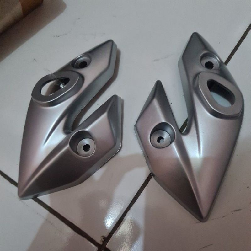 kupingan vixion old kanan kiri