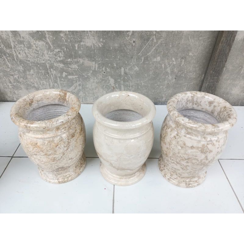 Pot Bunga Marmer Putih Motif