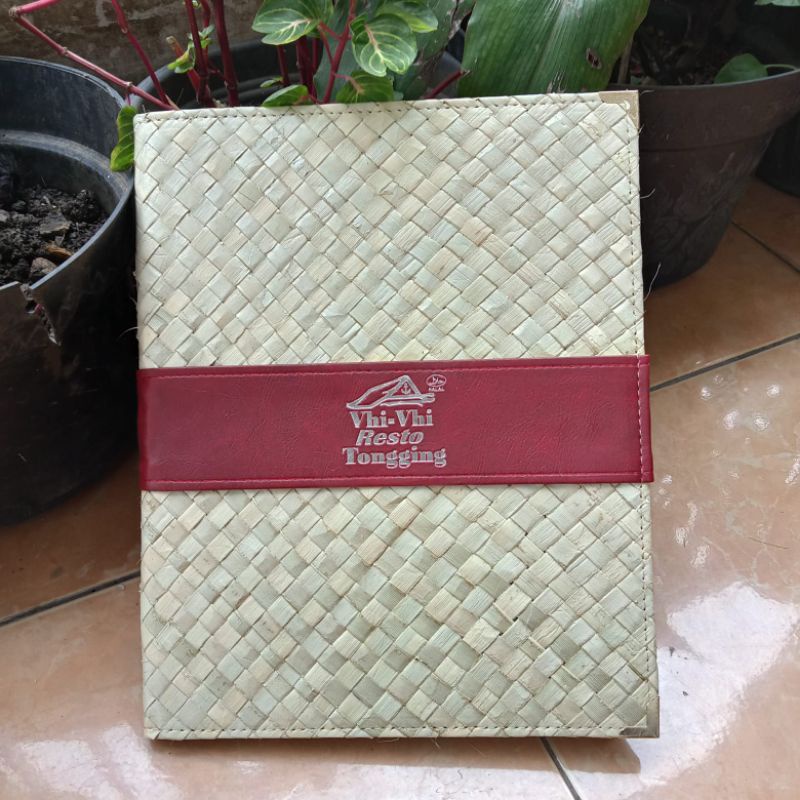 

Cover menu Bahan pandan ukuran A4 Dibaut