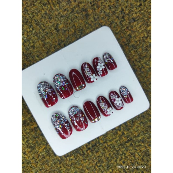 KUKU PALSU HIAS BENTUK OVAL PENDEK ISI 10 PCS FREE LEM KUKU / NAIL ART