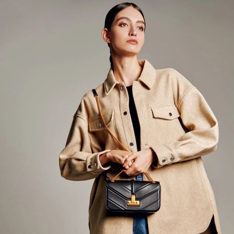 Pdr studio francoise shoulder