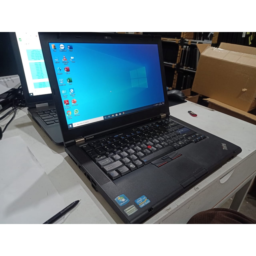 Laptop Lenovo ThinkPad T420 I T430 CORE CORE i5 RAM 8 SSD 256 MULUS NO MINUS SUPER MURAH