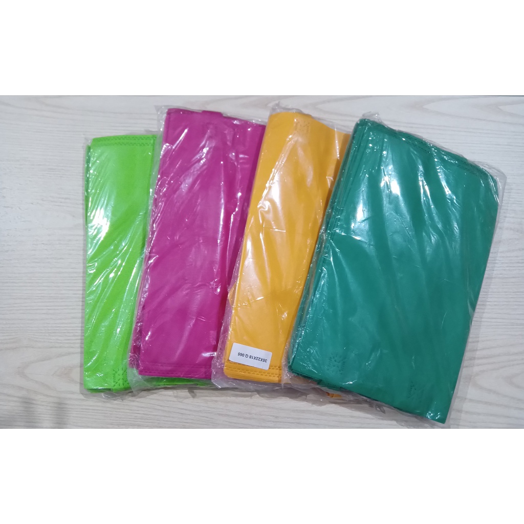 

SPUNBOND Uk. 35 X 22 X 18 [ISI 12 LEMBAR]