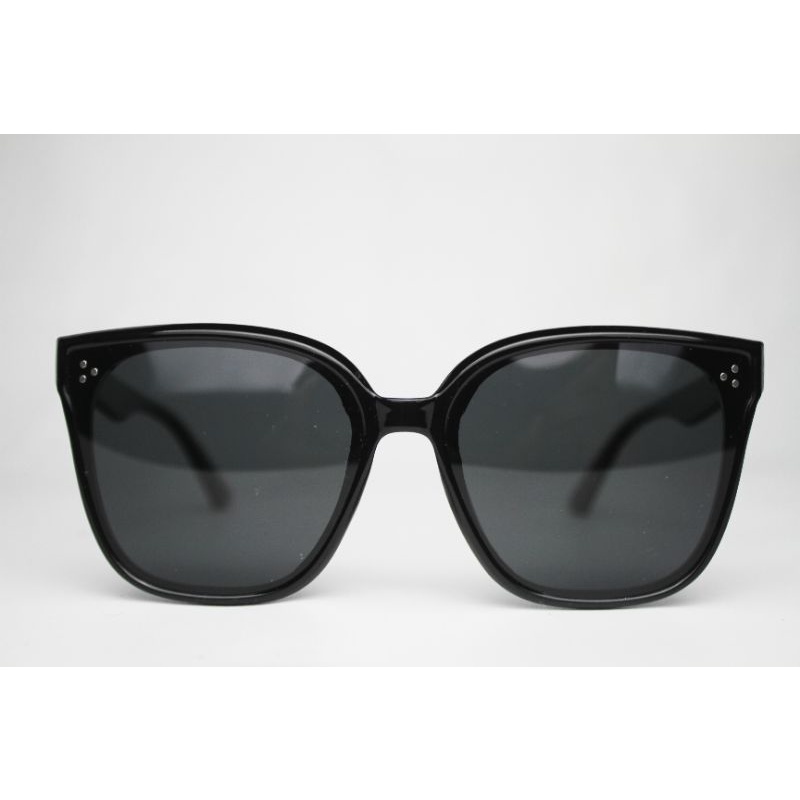 kacamata hitam Korean fashion