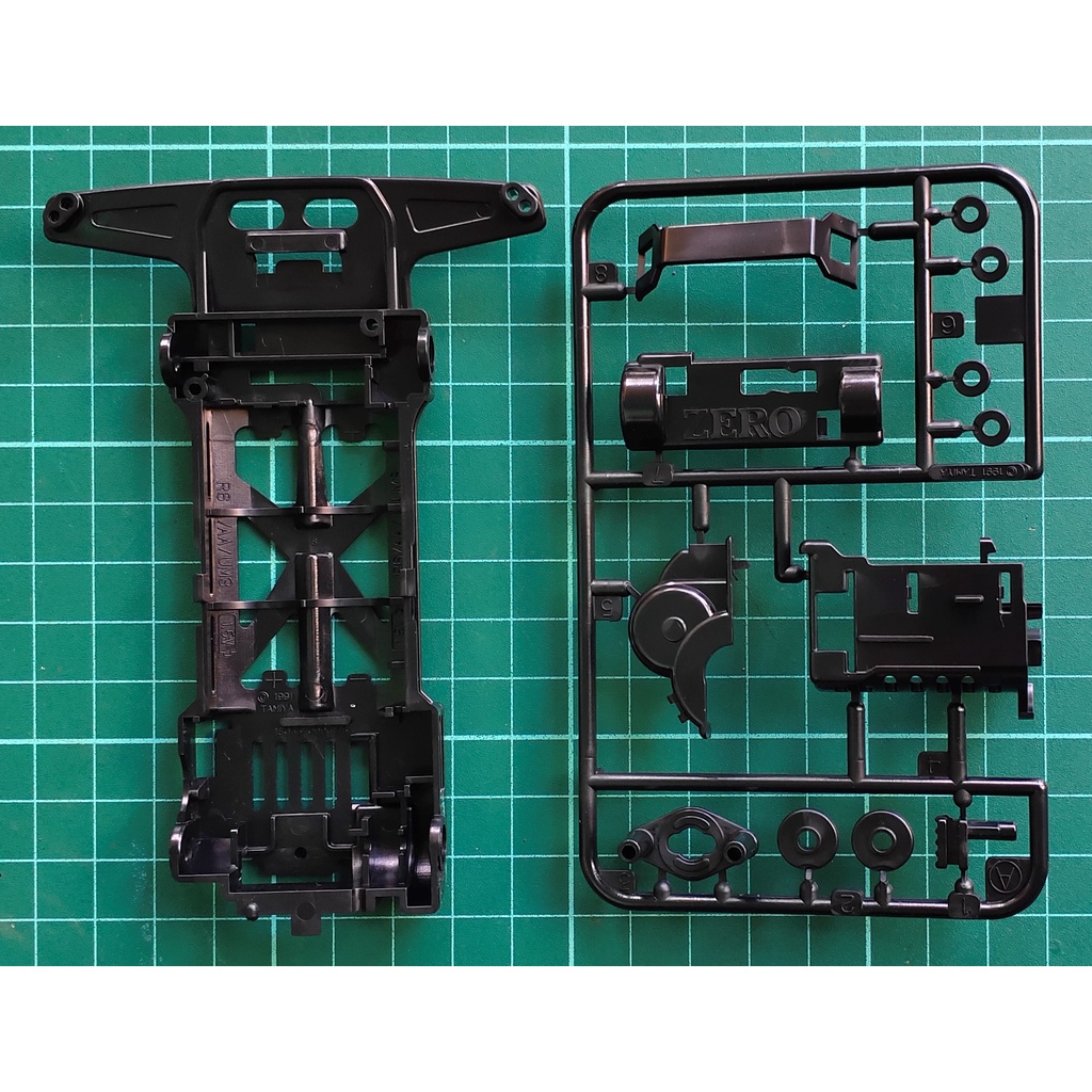 Tamiya Chassis Zero + Gear Box Original