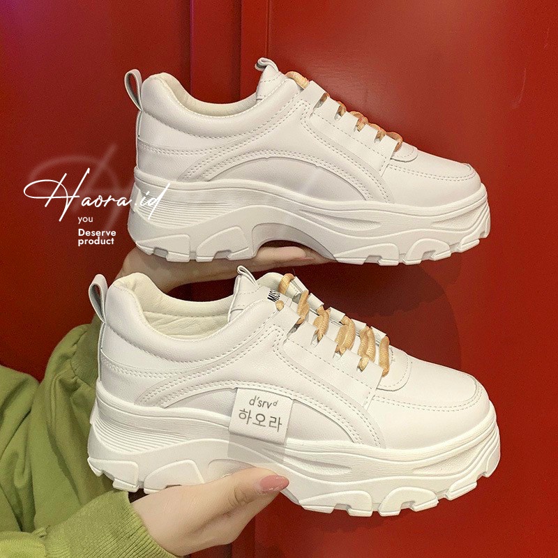 Sepatu Sneakers Wanita Korea Import HR01-11-1