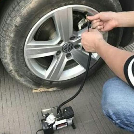 Kompresor angin mini / pompa angin mobil / portable air compressor