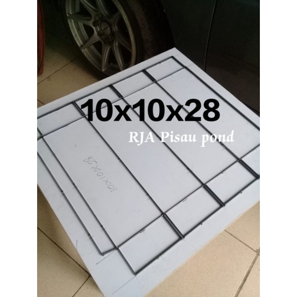 

pisau dus ukuran 10x10x28cm