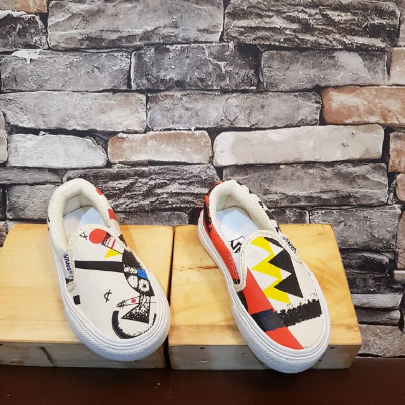 Sepatu Anak Slip On Bahan Kanvas Laki Laki Perempuan Cewek Cowok