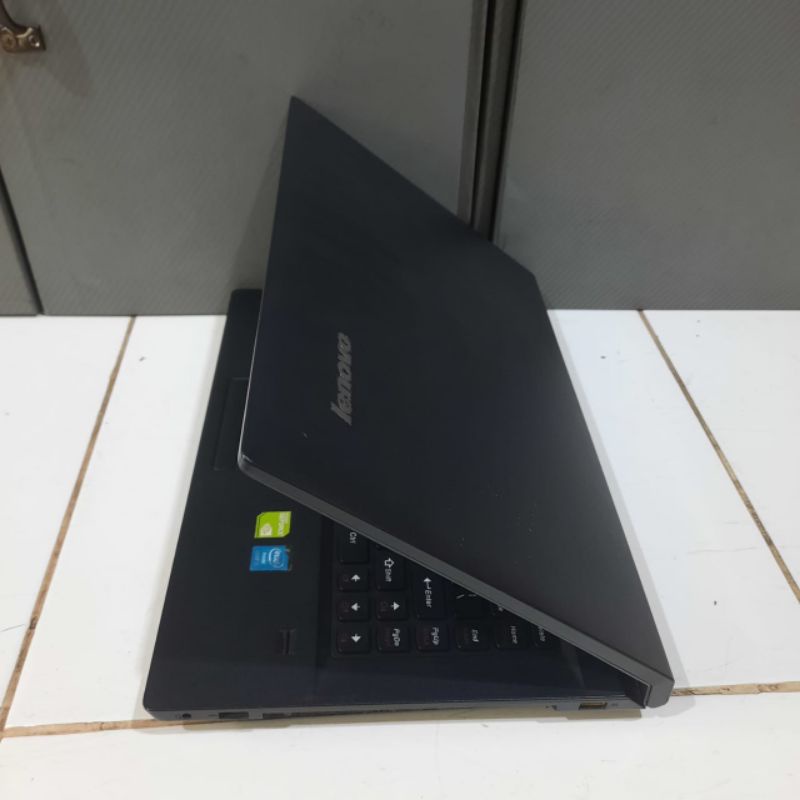 Laptop Lenovo B4400 Cor i5-4200M doblevga Nvdia Geforce 710M