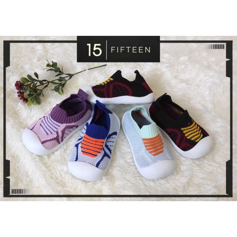 Sepatu Baby Bayi Ukuran 17-21 Terkini Sneakers Anak Anak Baby Bayi Slop Model