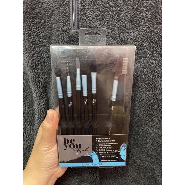 BeYouTiful Eye Set Brush